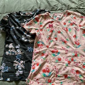 KOI LITE scrub top bundle, size Small